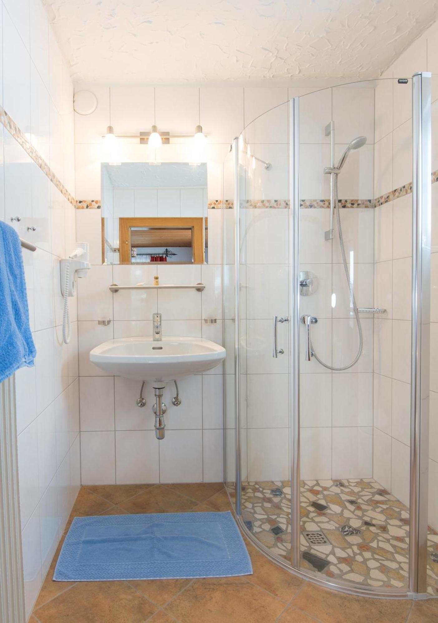 Hotel Haus Lungau Mauterndorf  Bilik gambar