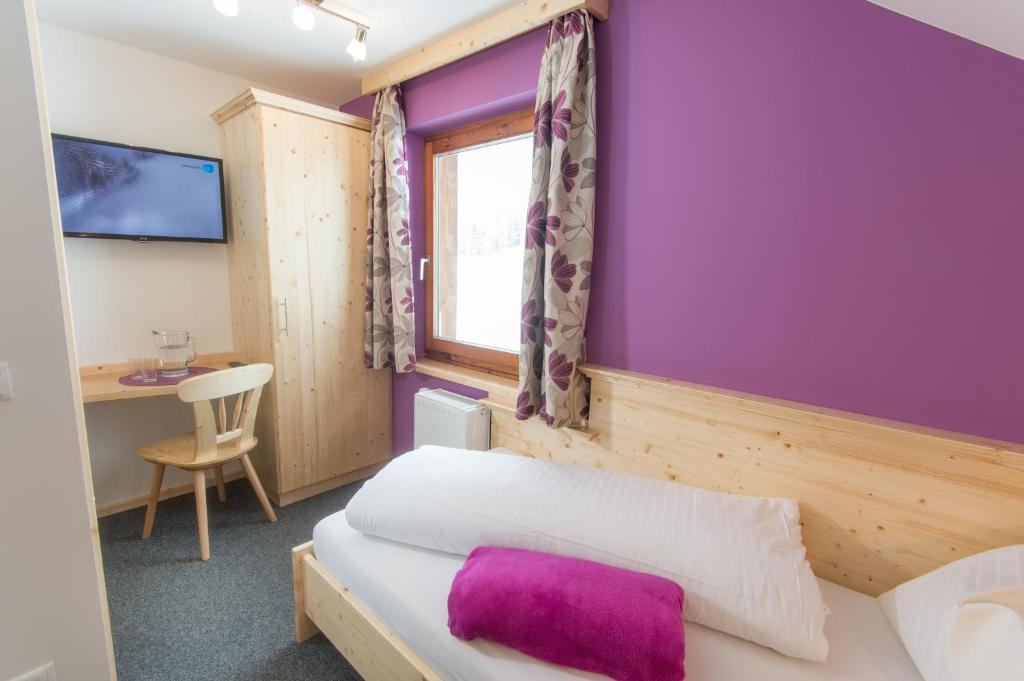 Hotel Haus Lungau Mauterndorf  Bilik gambar